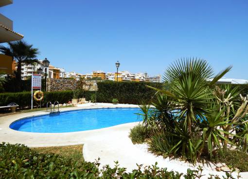 Apartment - Resale - Torrevieja - MED479