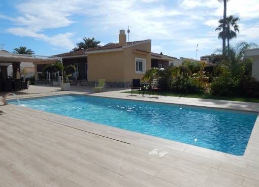 Luxury Villa - Segunda Mano - Orihuela Costa - La Zenia