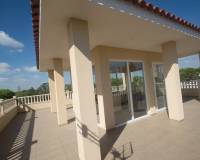 Resale - Villa - Orihuela Costa - Campoamor