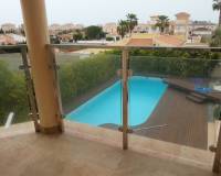 Resale - Villa - Torrevieja - Aguas Nuevas