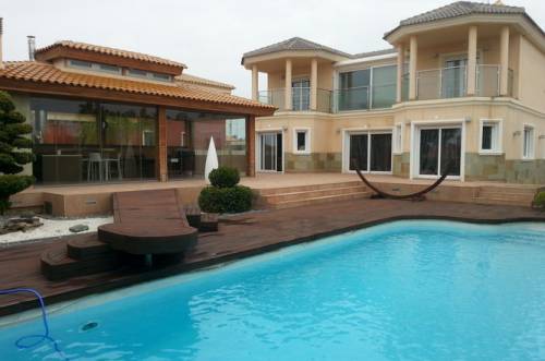 Villa - Resale - Torrevieja - Aguas Nuevas