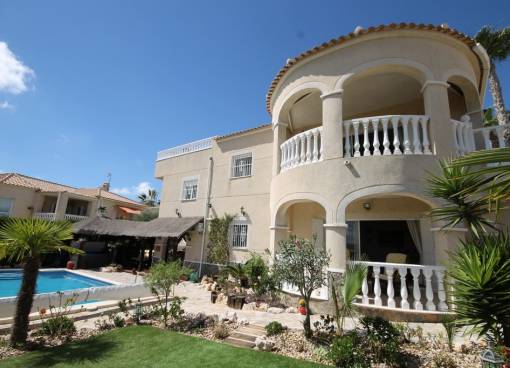 Villa - Segunda Mano - Orihuela Costa - MEDCV002